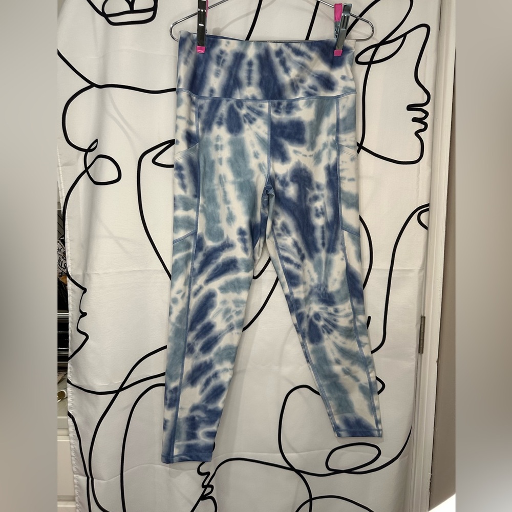 Women’s American Eagle Outfitters Blue Tie-Dye Leggings with Pockets